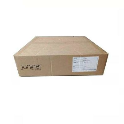 Prise latérale de bloc alim. à C.A. du commutateur 32x100G 1U de QFX5120-32C-AFI Gigabit Ethernet et échappement de bâbord